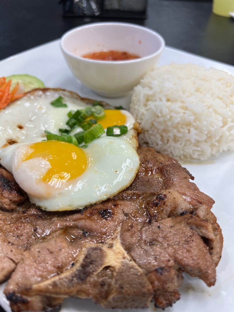 Grilled Pork Banh Mi