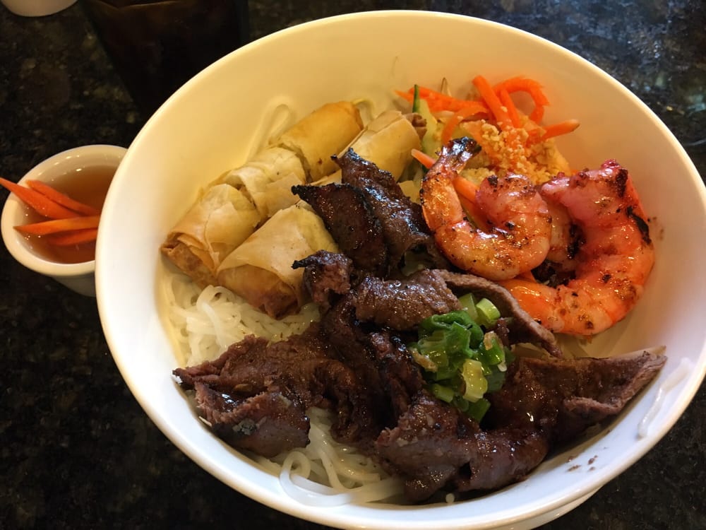 Vietnamese Egg Rolls