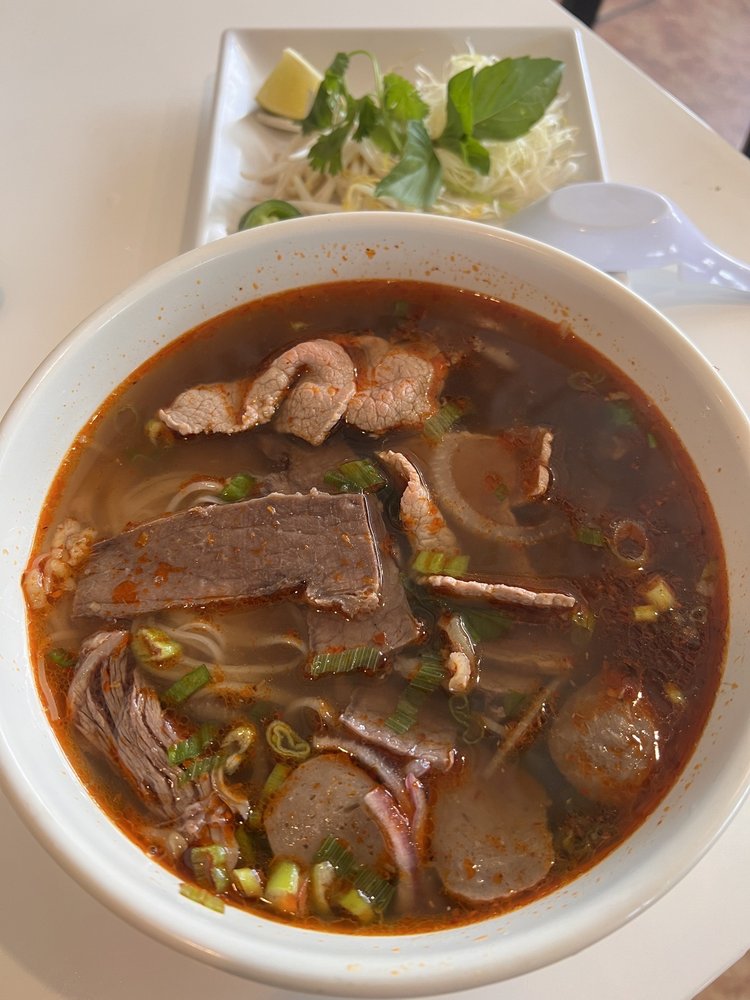 The Works Pho "dac Biet"