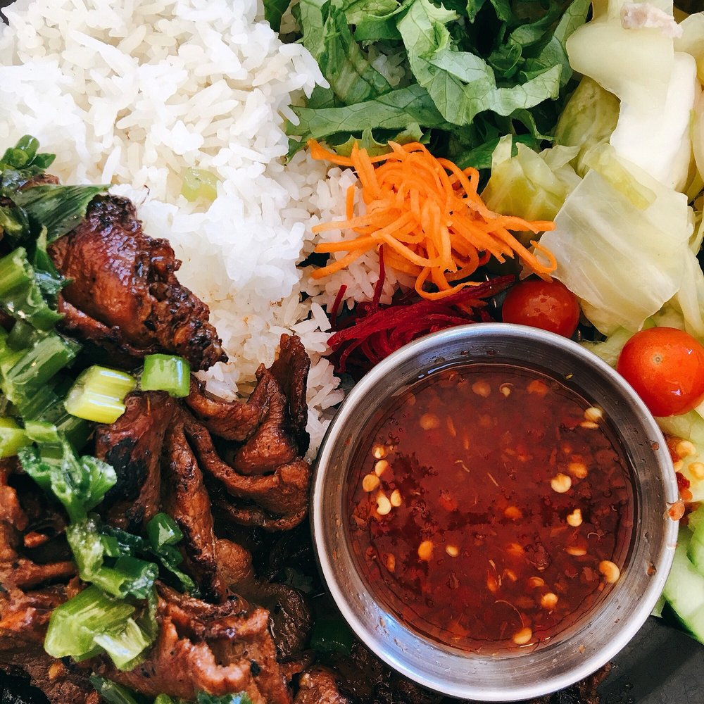 Grilled Pork Rice Plates "thit Nuong"