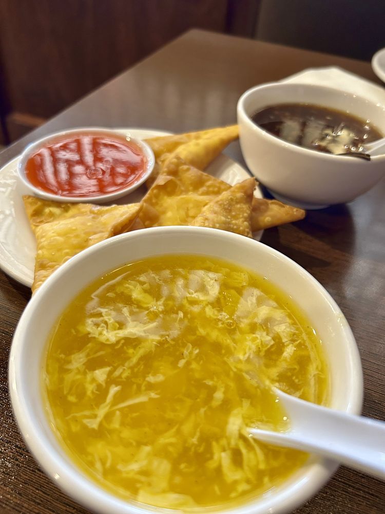 Tomato Egg Drop Soup （b)