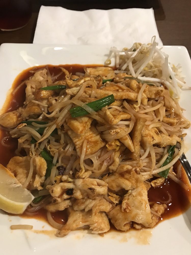 Chicken Pad Thai