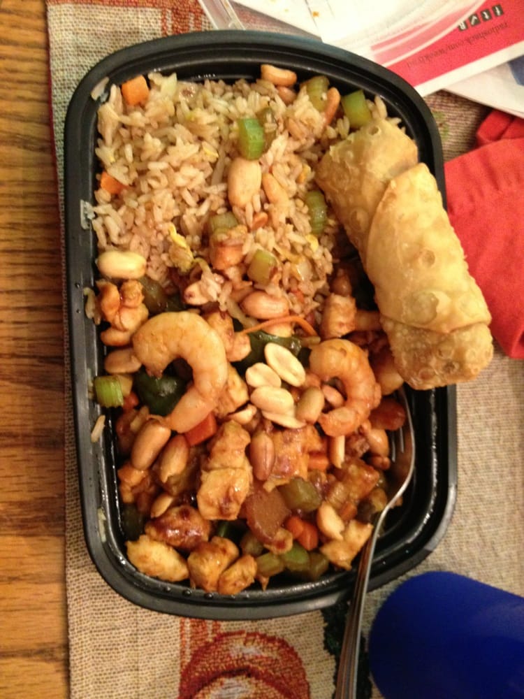 House Special Lo Mein