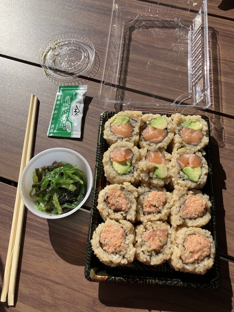 Crispy Spicy Tuna Rolls