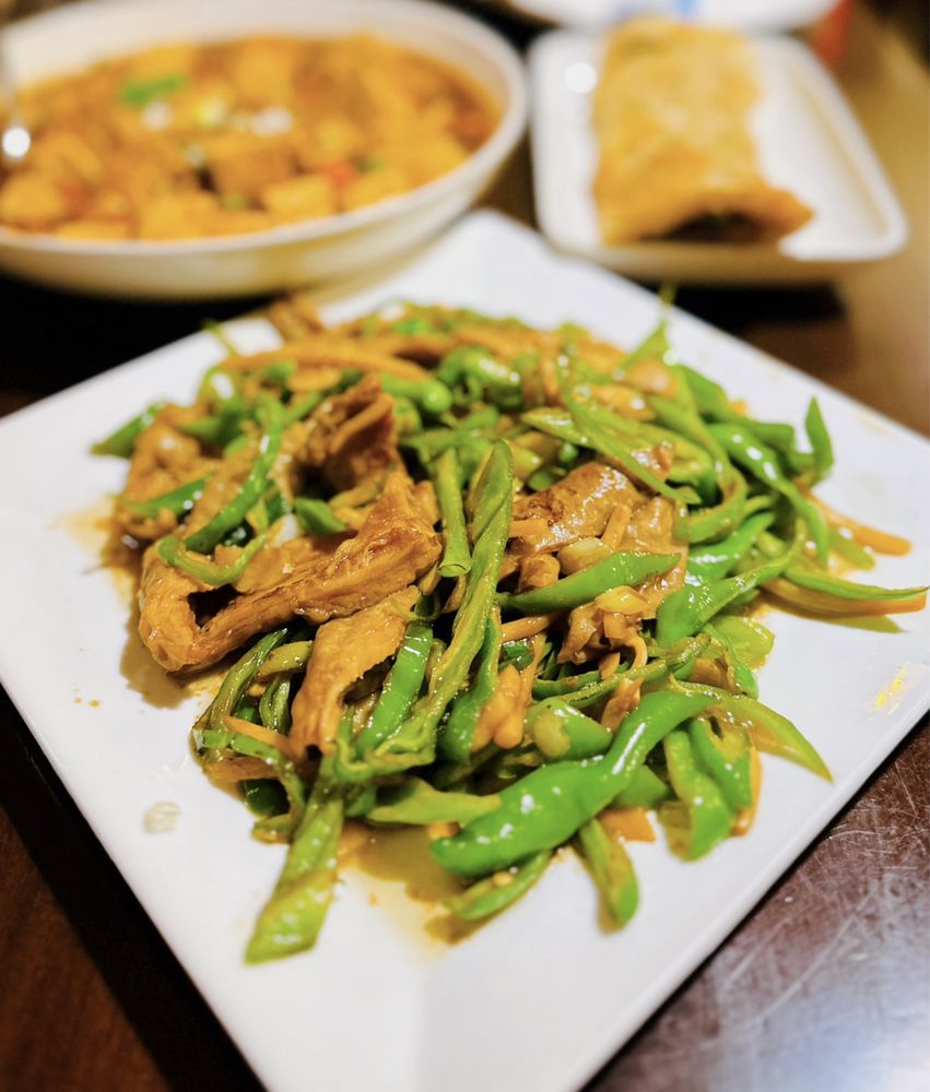Braised Pork Intestine Noodle Soup