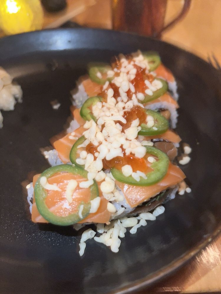 Double Salmon Roll
