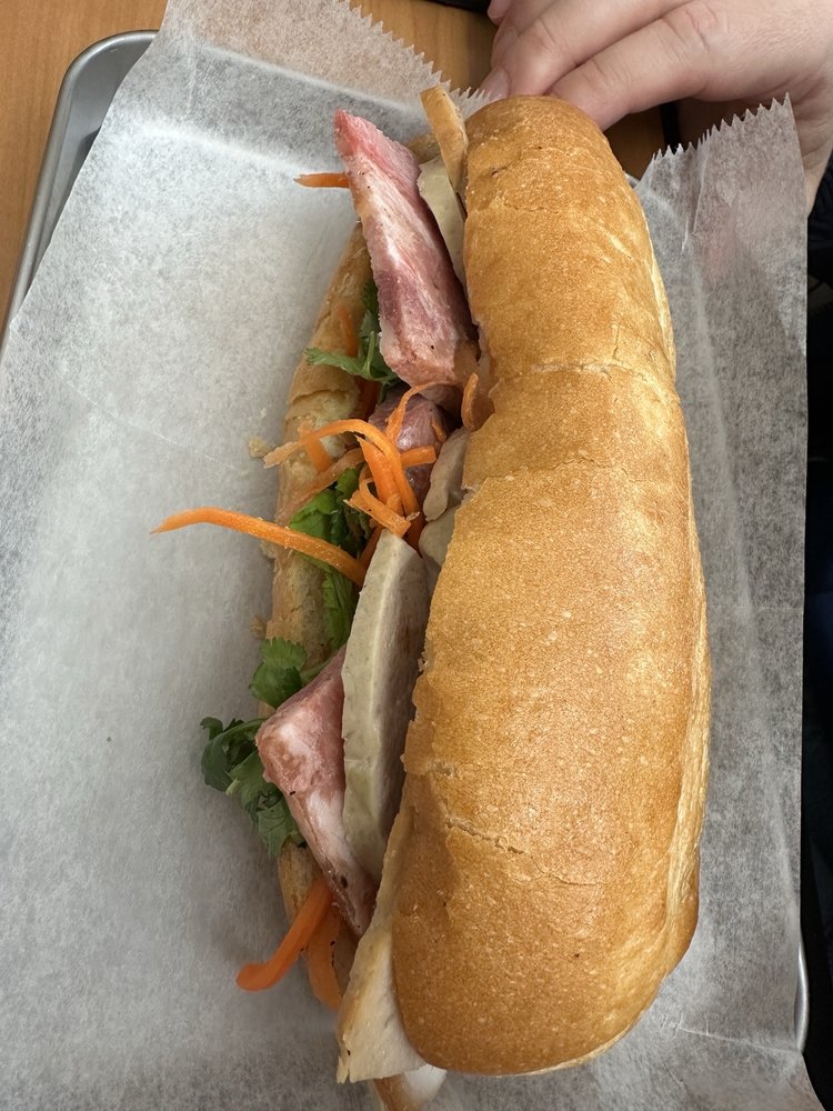 Supreme Banh Mi