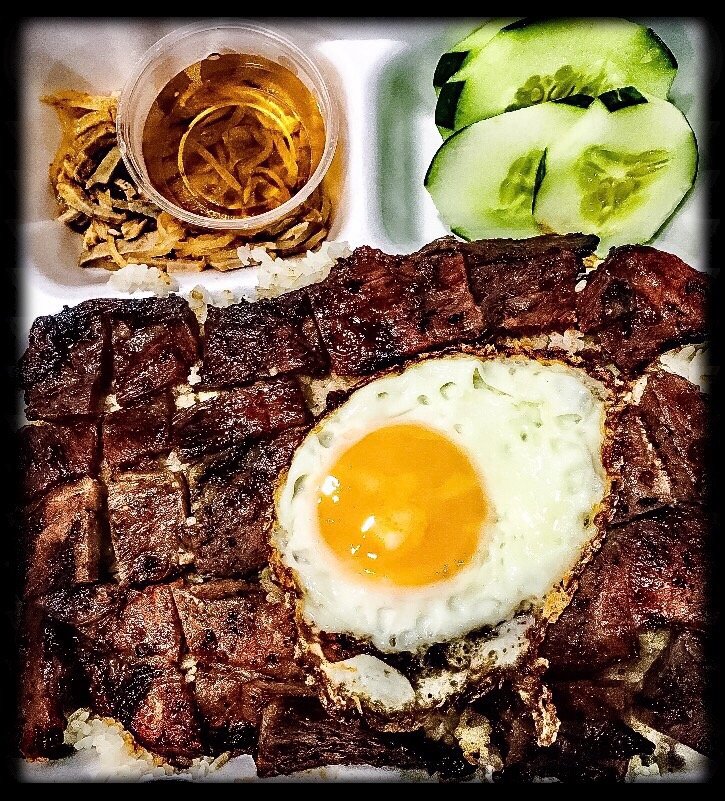 Com Tam Suon Bi Trung