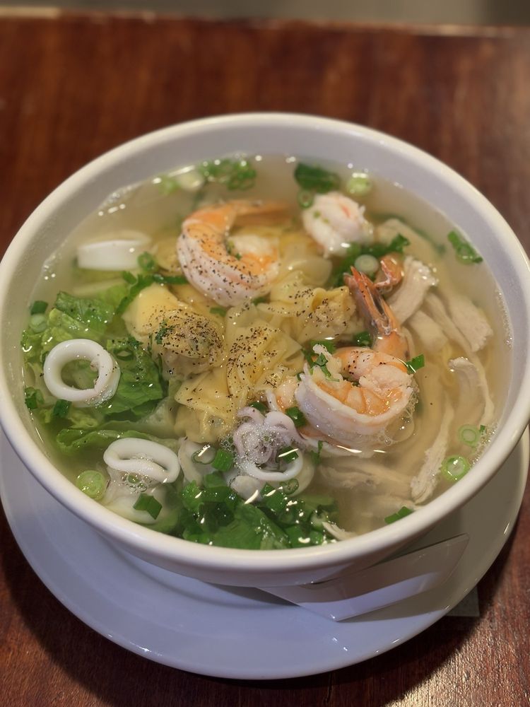 Chicken Wide Rice Noodles