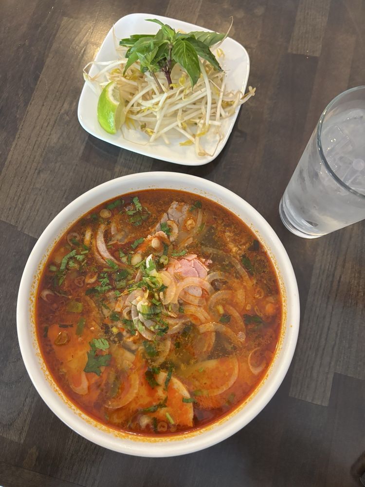 Bun Bo Hue