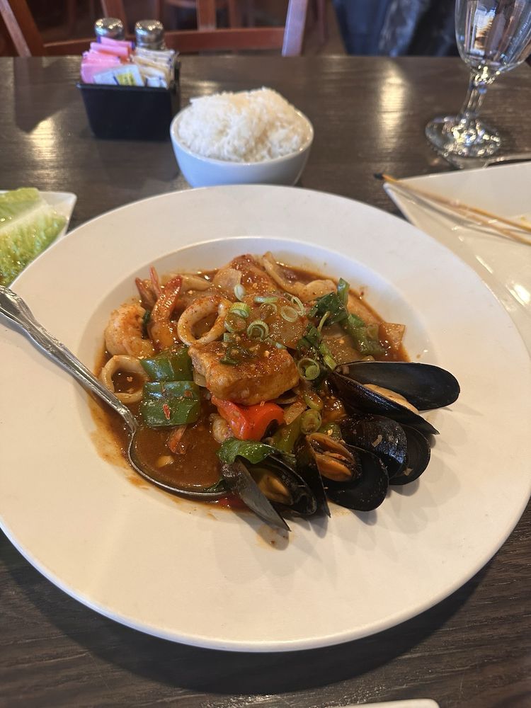 Sp2. Dancing Seafood