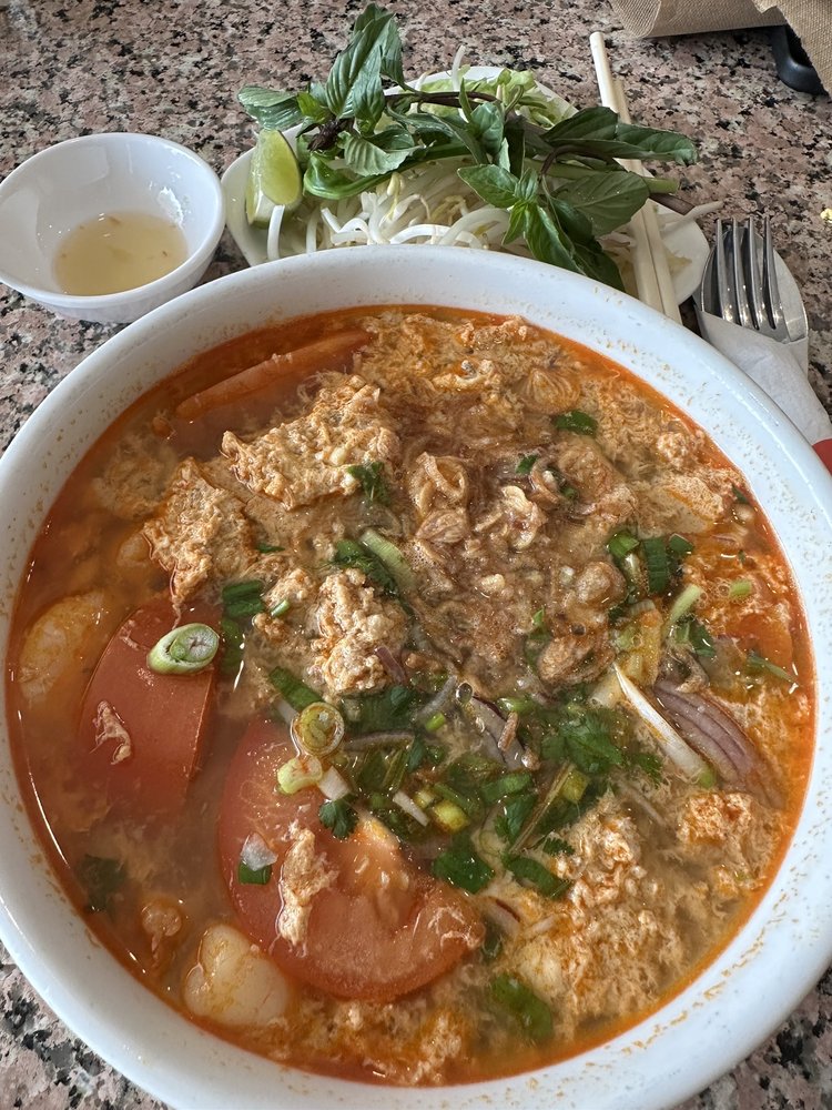 Bun Rieu