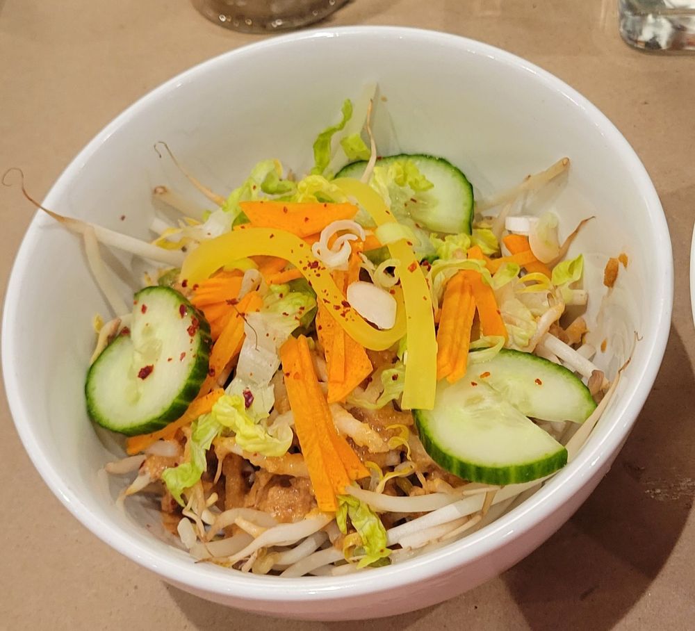 Bean Sprout Salad