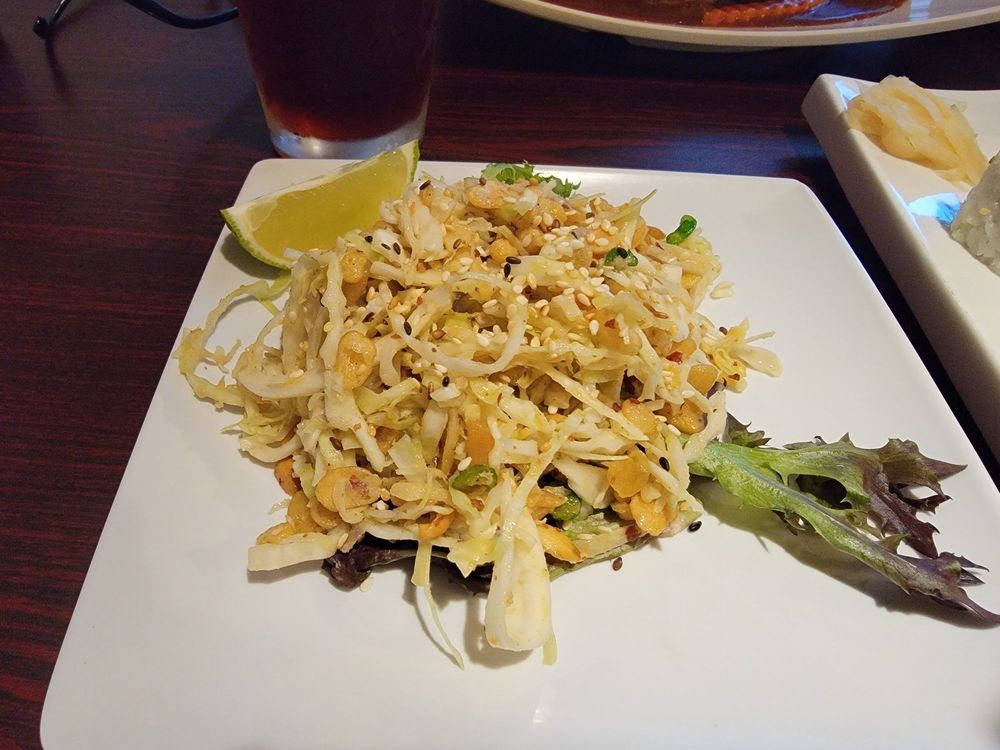 Ginger Salad - Jinn Thoat