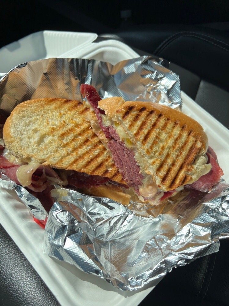 Corned Beef Rueben