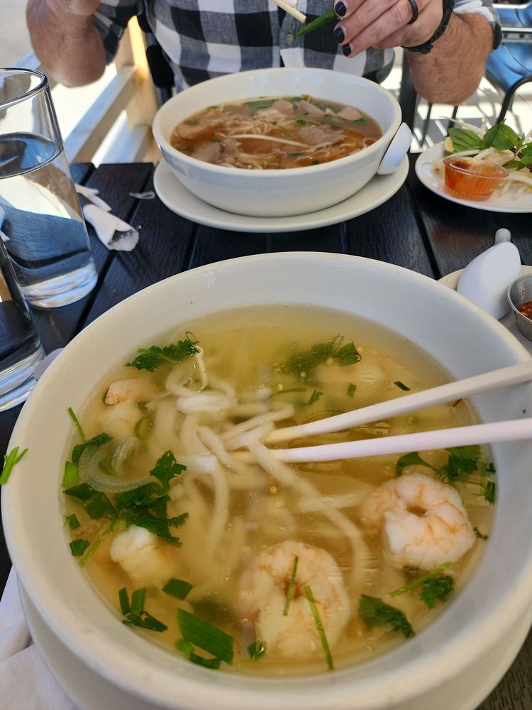 Shrimp Khao Piek Sen