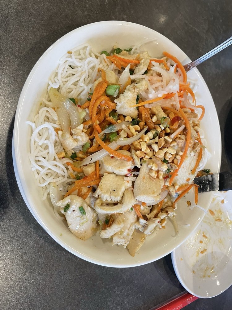 Vietnamese Noodle Salad
