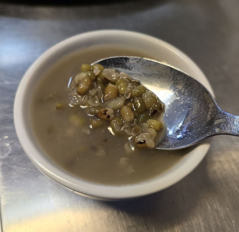 Sweet Mung Beans Soup