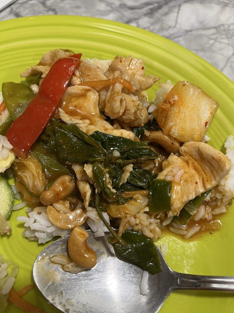 Cashew Chicken