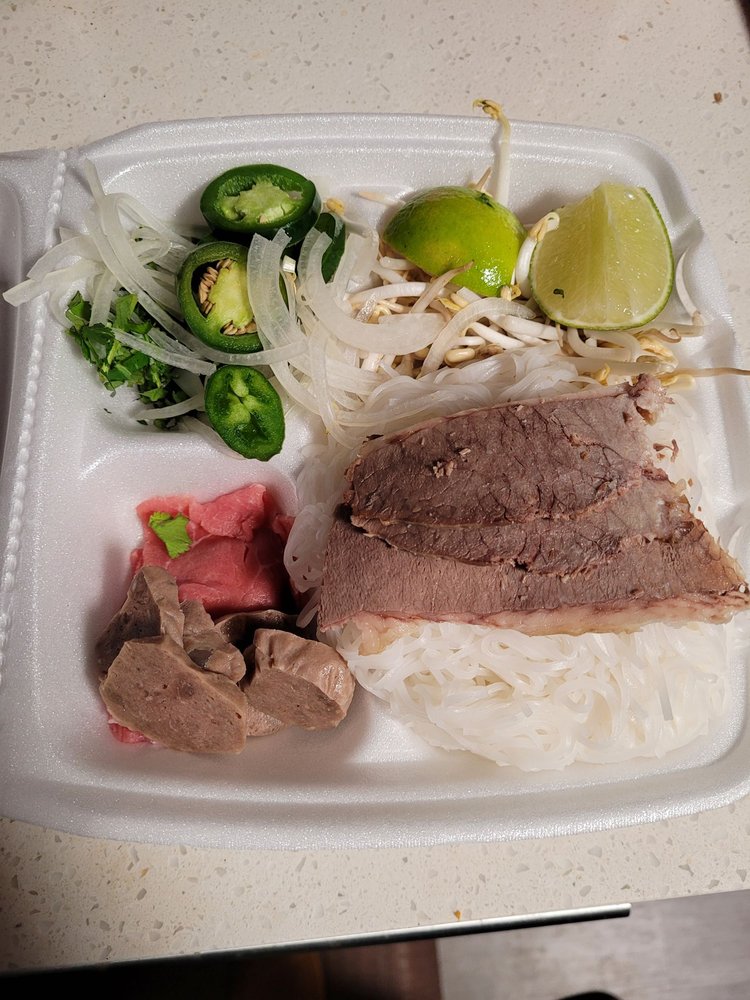 Deluxe Pho
