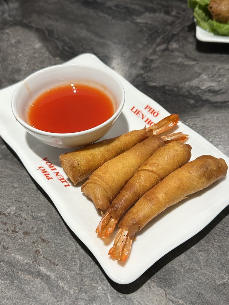A2 Crispy Egg Rolls (2) / Cha Gio