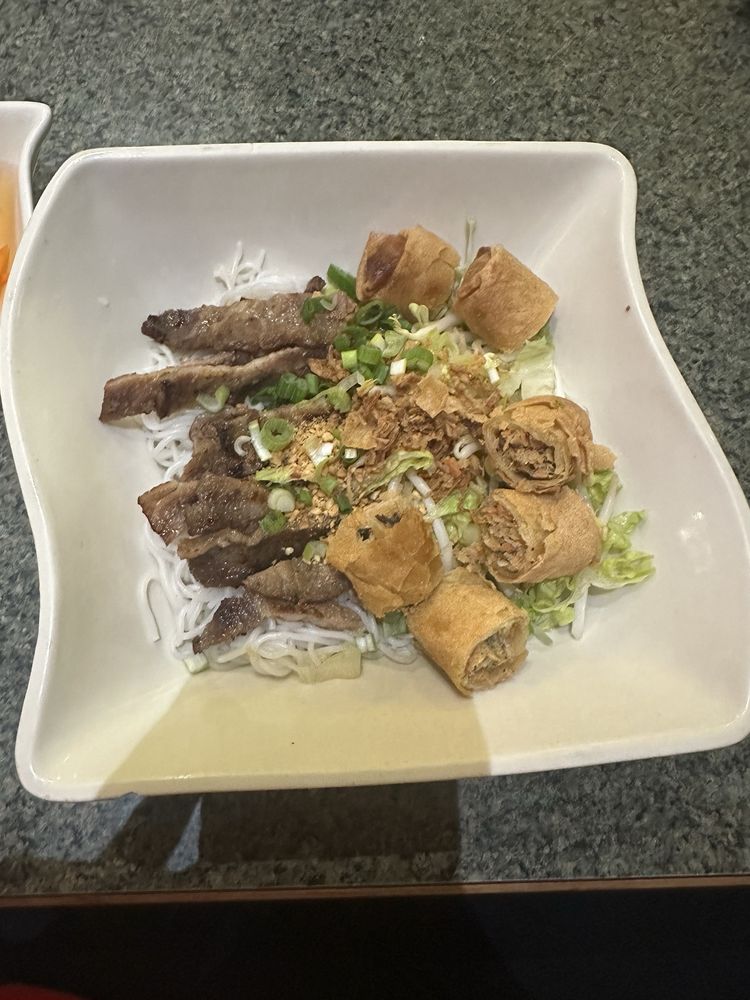 Combination Vermicelli Bowl