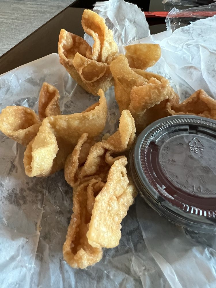 Fried Cheese Wonton (4 Pcs) 芝士雲呑