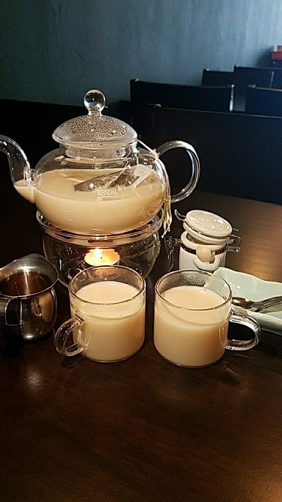 Hot Almond Cream Tea