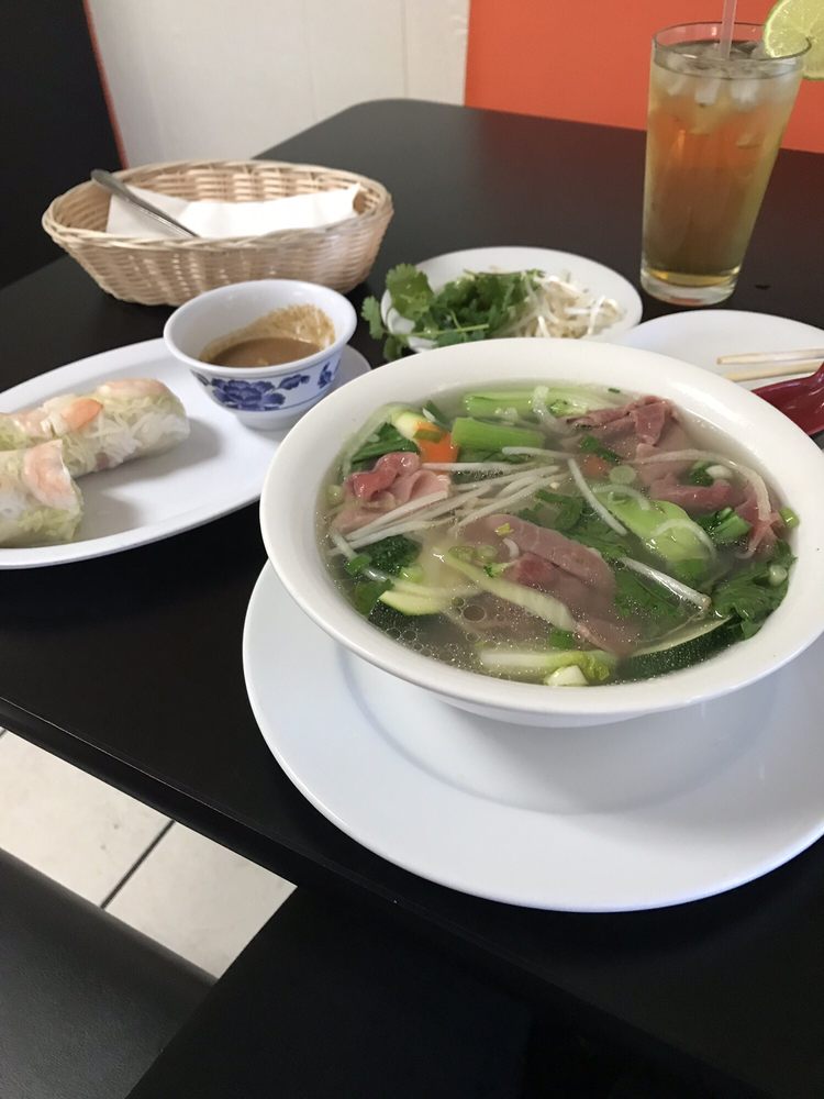 Pho Tai