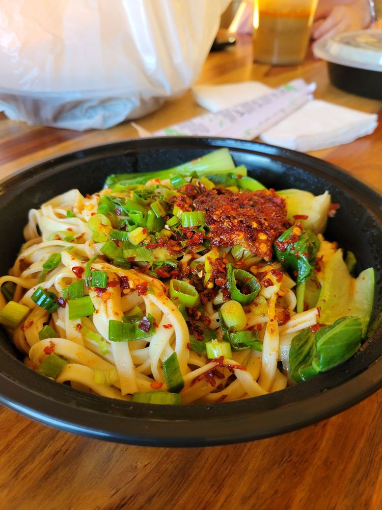 Sizzling Garlic Noodles