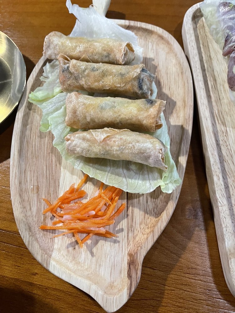 Chả Giò / Crispy Fried Rolls