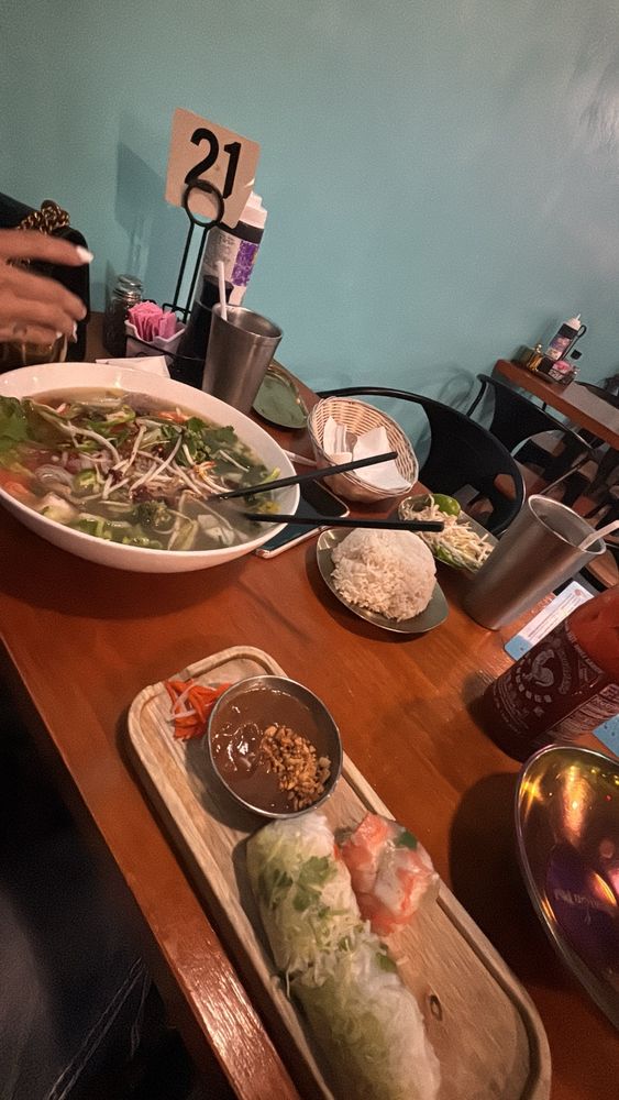 40 . Phở Tôm - Shrimp Pho