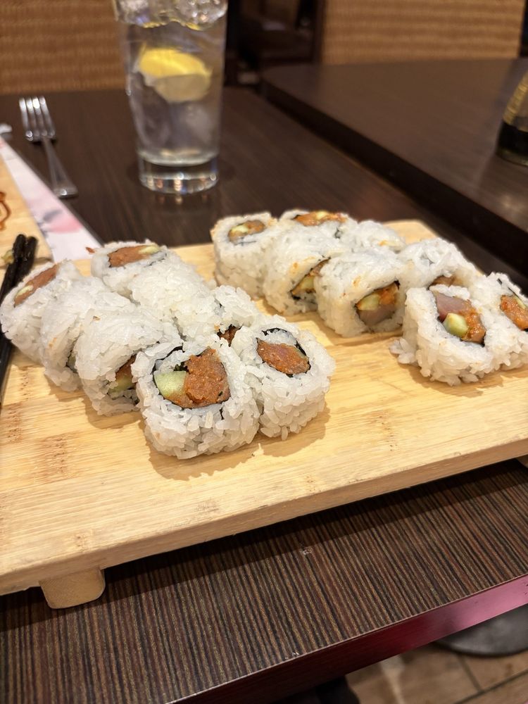 Spicy Tuna Roll
