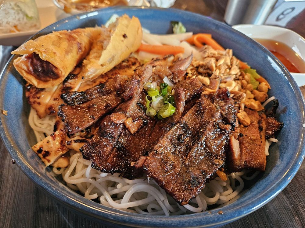 Combination Noodle Bowl