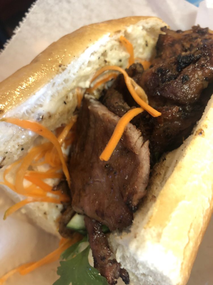 Bánh Mì Bò Nướng- Vietnamese Grilled Beef Sandwich