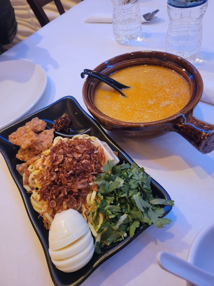 Kauk Swe Thoke Noodles