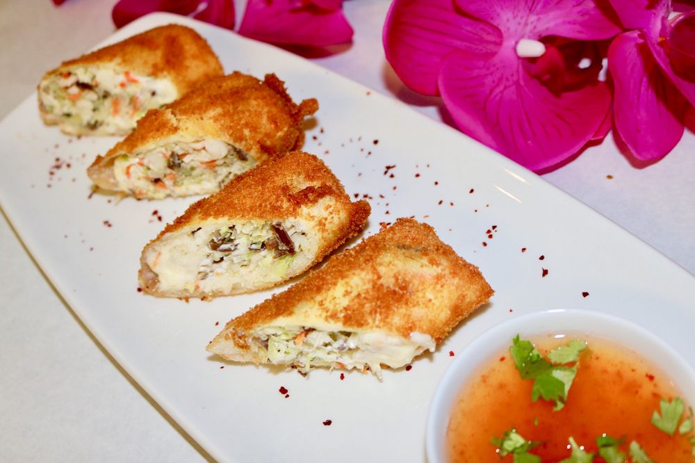 Mayonnaise Seafood Rolls