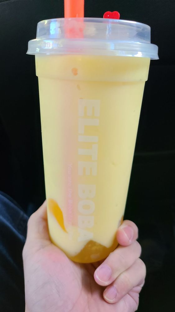 Pineapple & Mango Smoothie/