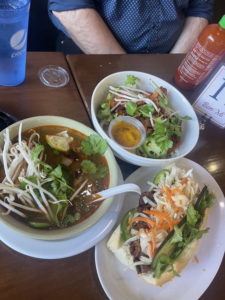 Vegetarian Vermicelli Bowl