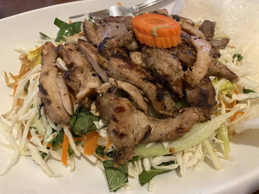 A8 - Chicken Salad / Gỏi Gà