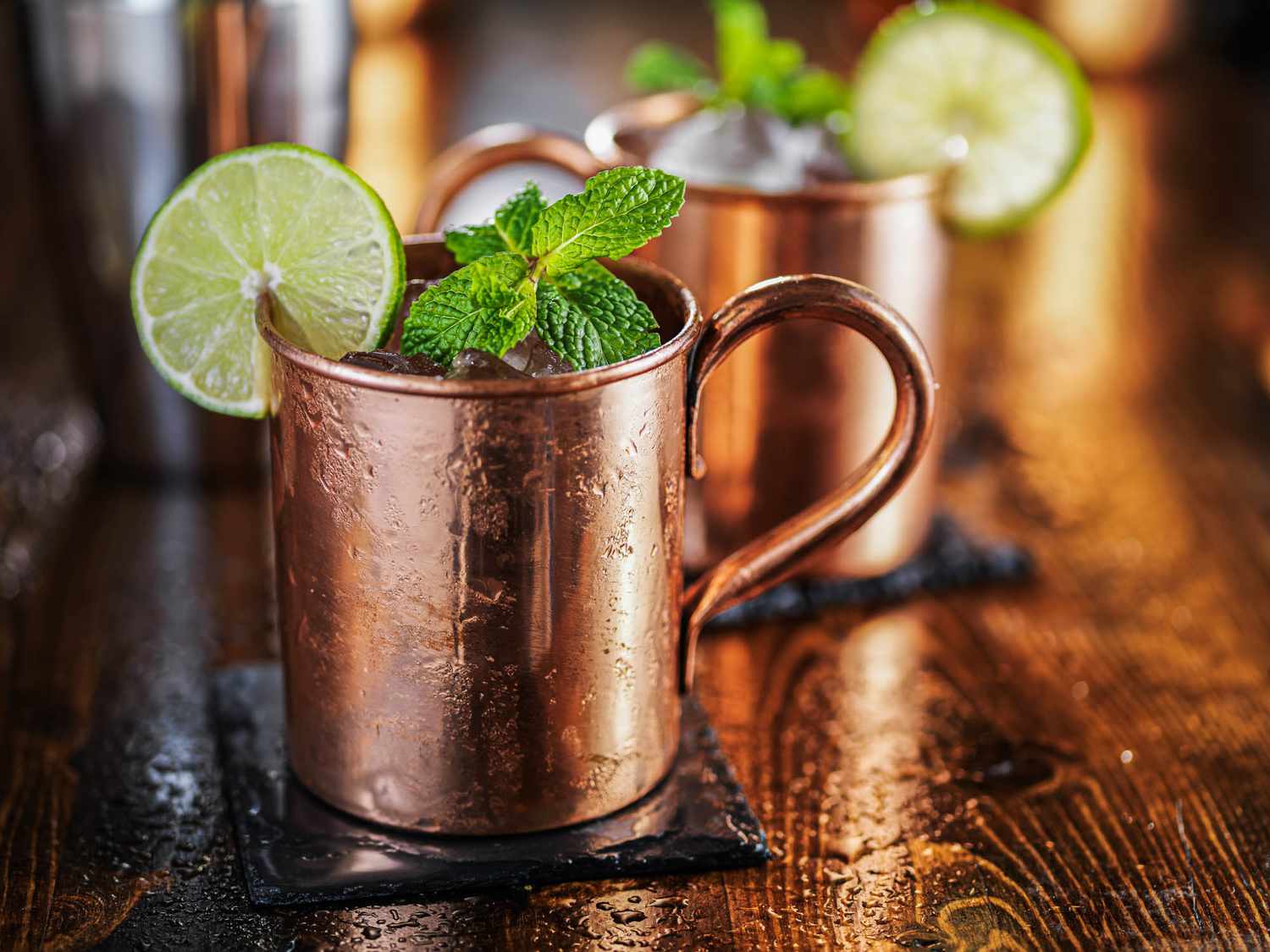 moscow-mule-FT-RECIPE0521-6bb69ade441546c1b1210b4e55dbcb23.jpg