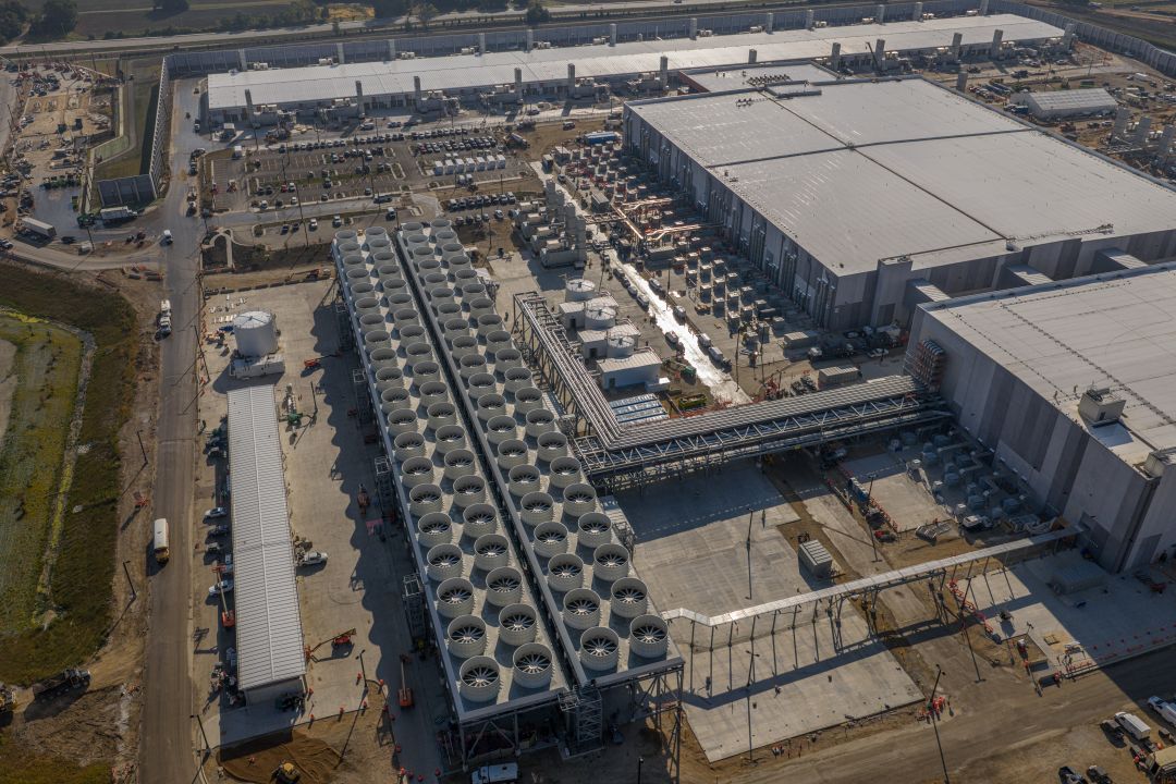 OMB-Image-1-Datacenter.jpg