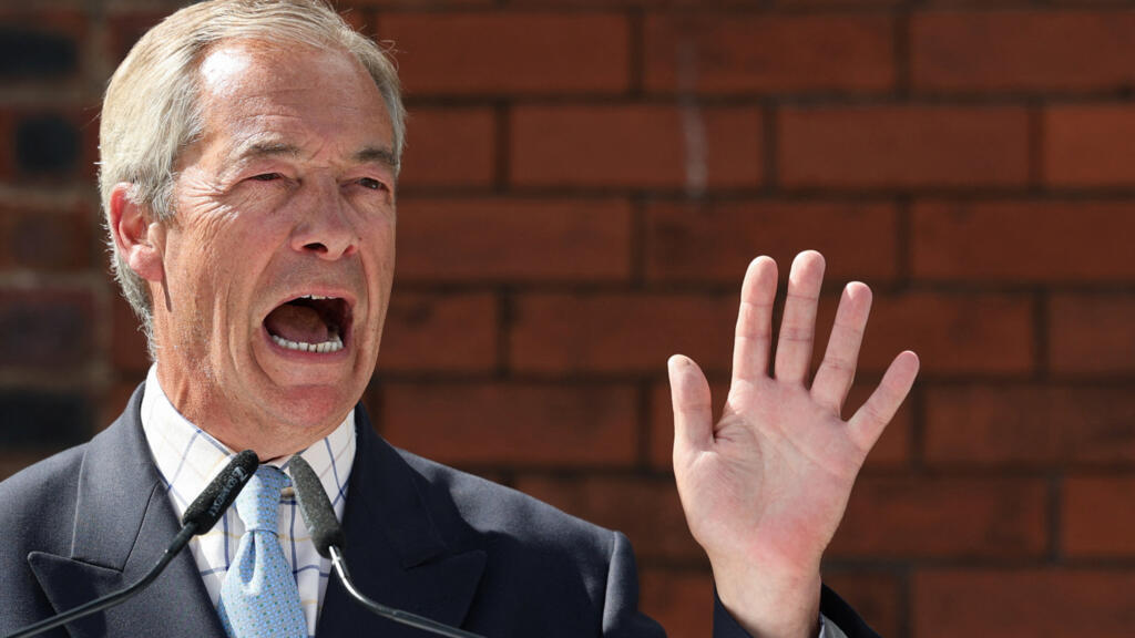 2026-06-10T154558Z-1908592955-RC23RLA5Y62F-RTRMADP-3-BRITAIN-POLITICS-REFORM.jpg