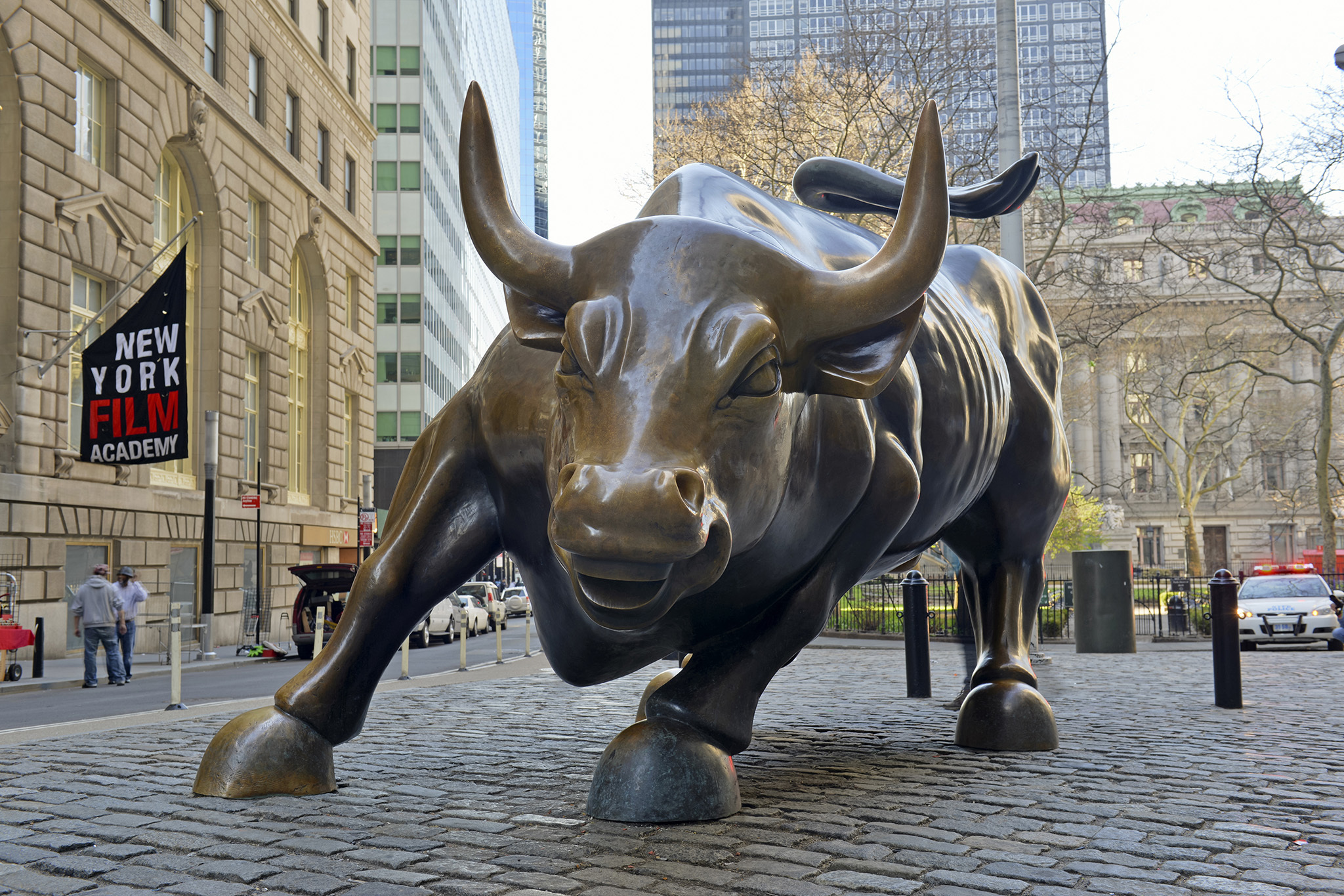 Tượng bò Wall Street – biểu tượng của thị trường tăng giá