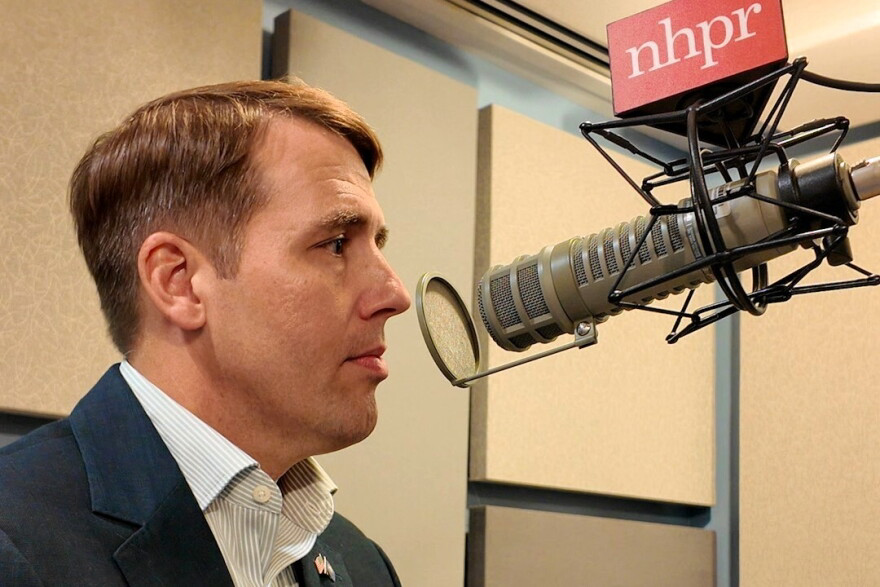 Dân biểu Chris Pappas. Nguồn: New Hampshire Public Radio