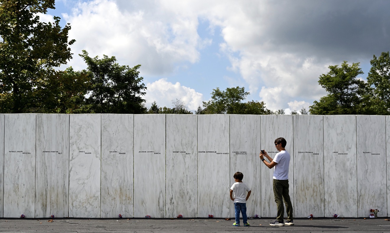 Tường tên nạn nhân chuyến 93, Shanksville. Nguồn: Orange County Register