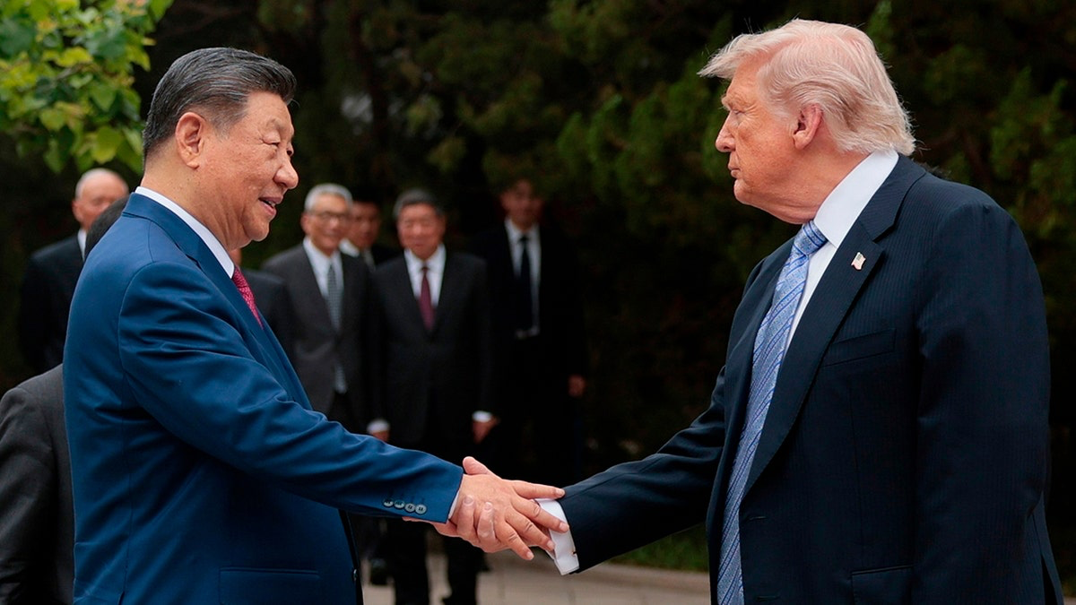 Tổng thống Donald Trump và Chủ tịch Tập Cận Bình. Nguồn: Fox News / ảnh pool